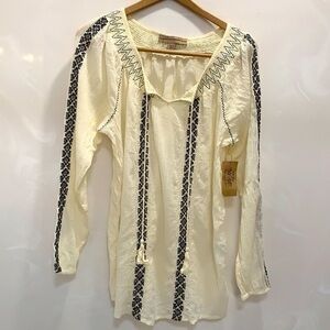 Nine West Ivory and Navy Patterned Blouse